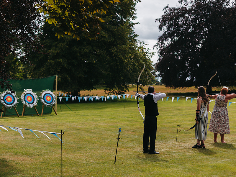 Wedding Archery - Focusing Events